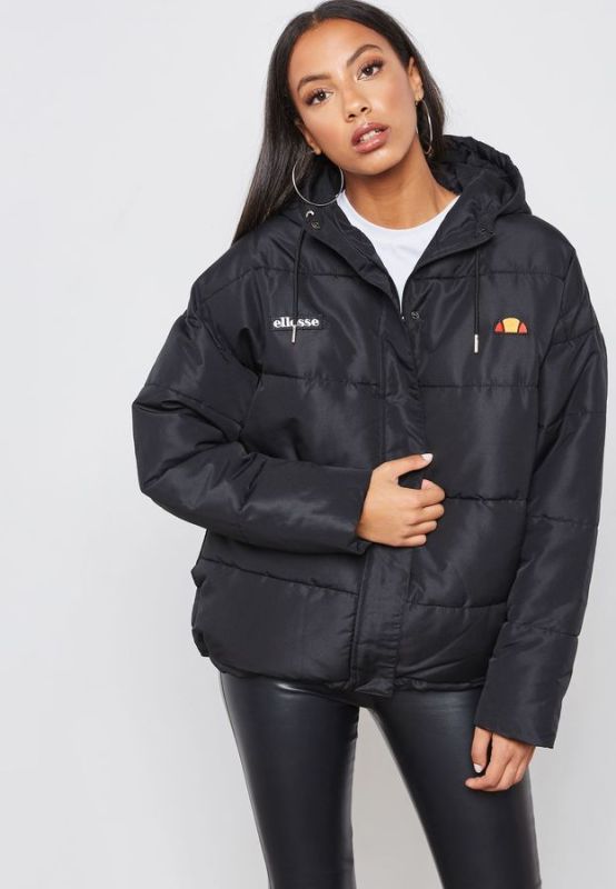 Женская куртка Ellesse Pejo jacket black Женская куртка Ellesse Pejo jacket black