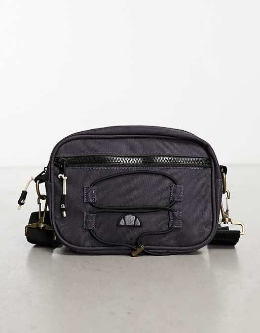 Ellesse Selzan cross body bag dark grey Ellesse Selzan cross body bag dark grey