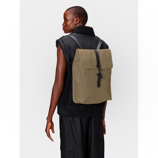 Rains Rucksack taupe