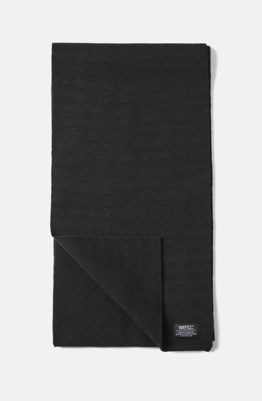 Шарф WeSC Paco scarf black Шарф WeSC Paco scarf black
